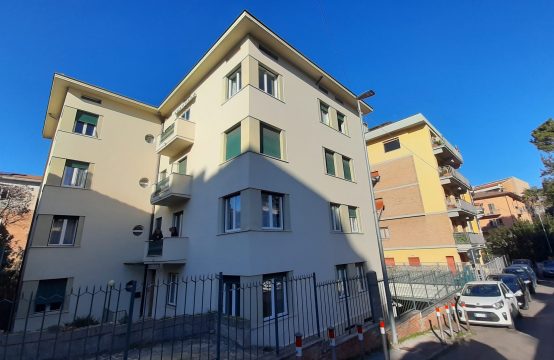 Trilocale zona Liotti